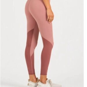 Vuori High-Rise Two-Tone Rose Leggings - Women